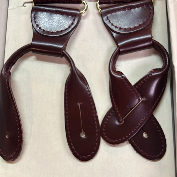 Bert Pulitzer Collectors Edition Vintage Burgundy/Navy X-Back Button Suspenders - Picture 8 of 8
